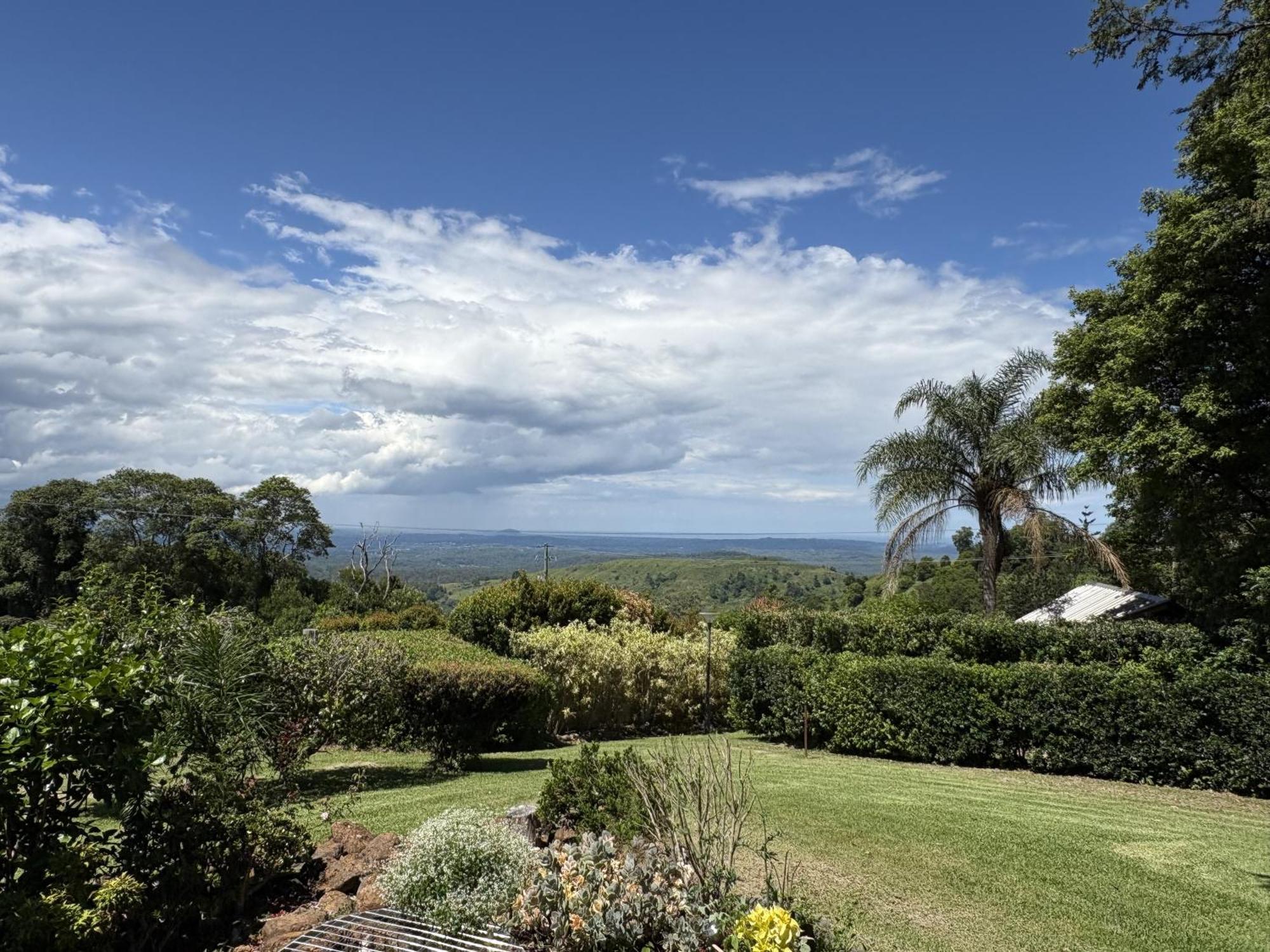 Maleny Terrace Cottages ภายนอก รูปภาพ