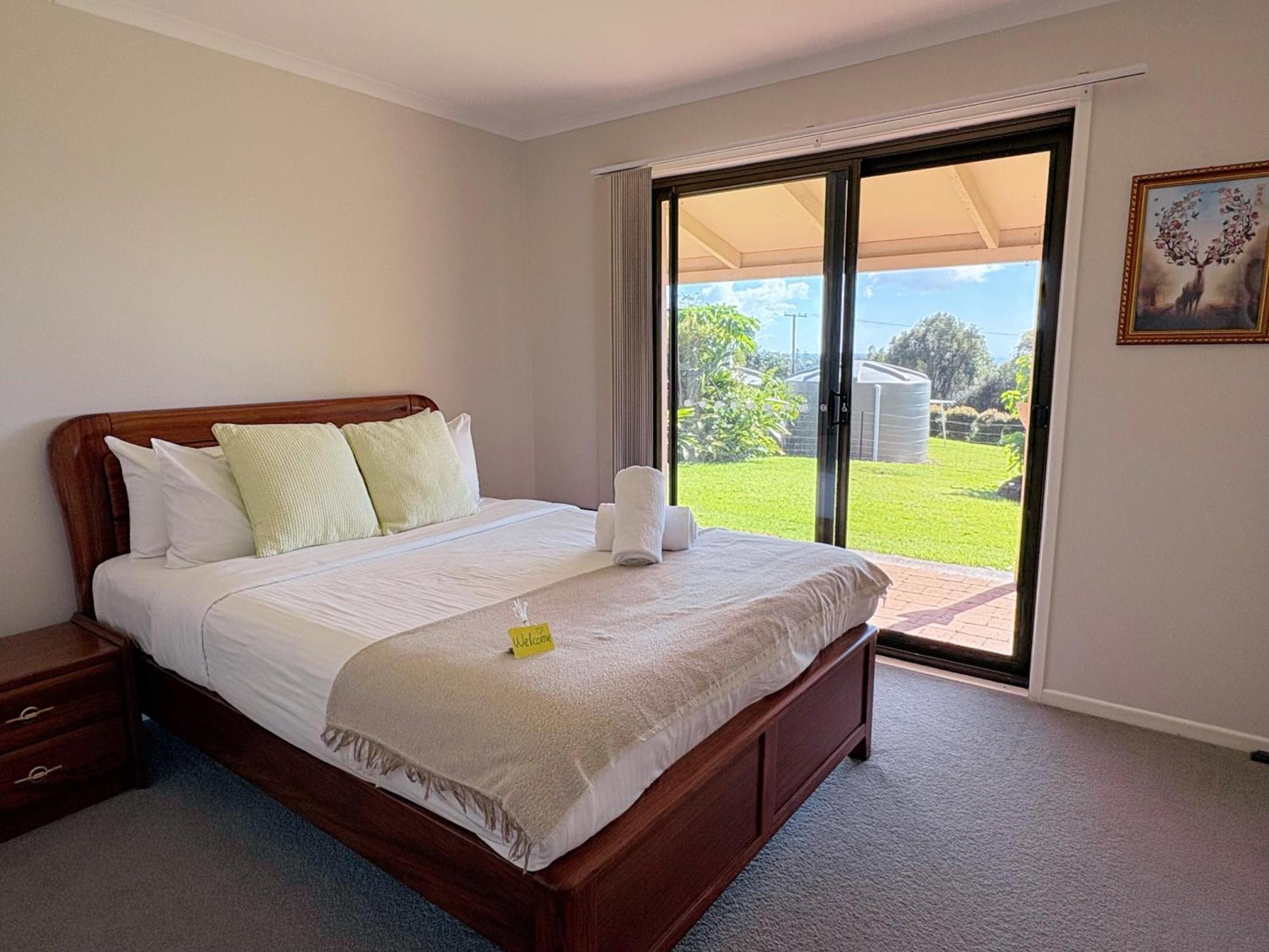 Maleny Terrace Cottages ภายนอก รูปภาพ